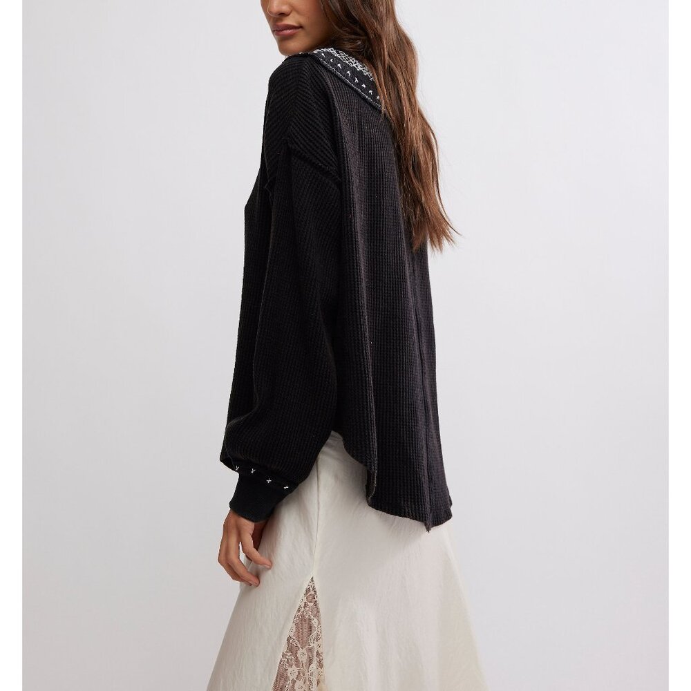 FREE PEOPLE We The Free Holly Henley / Black Combo - Picture 2 of 6